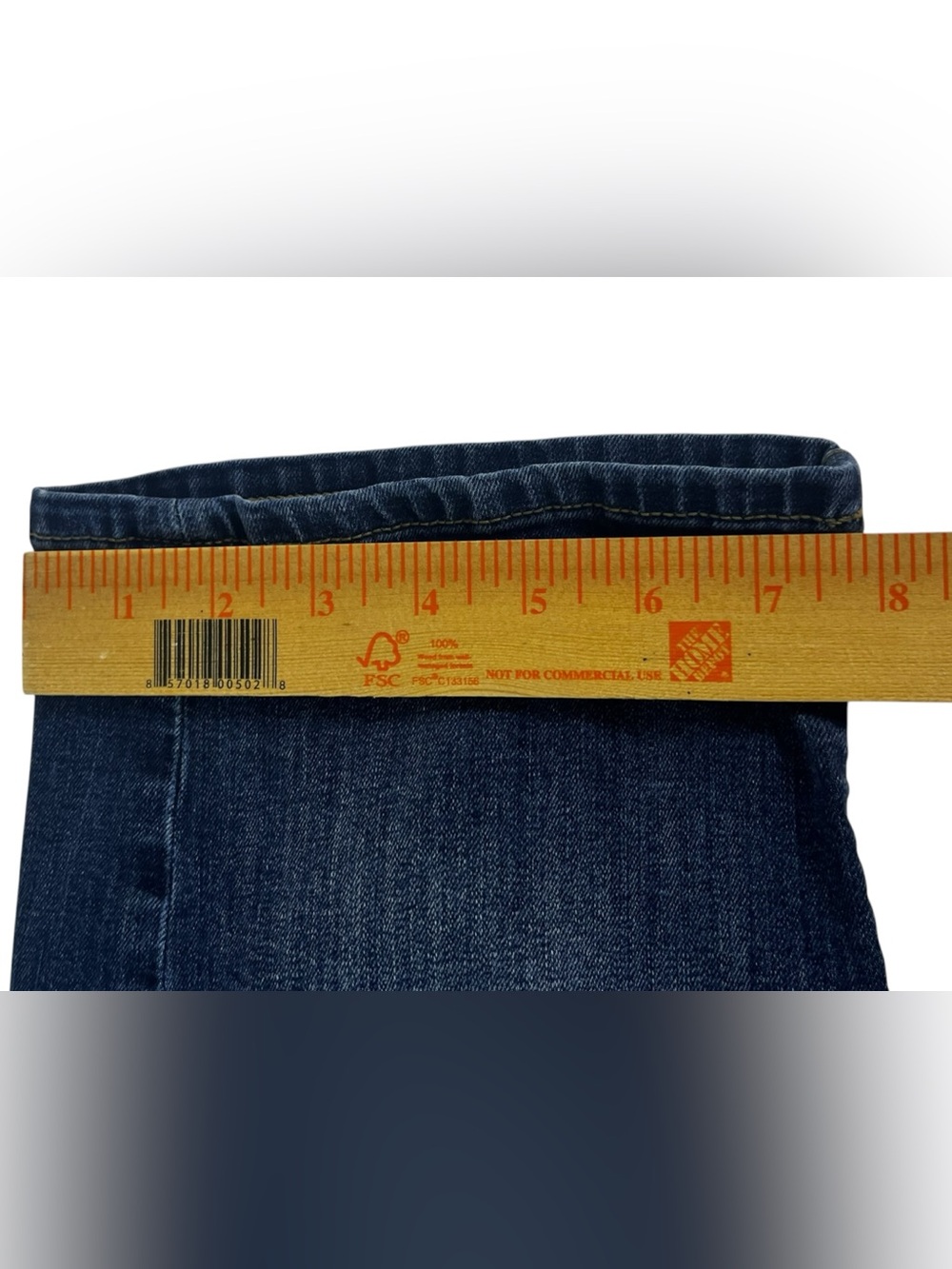 Banana Republic Classic Mid-Blue Denim Bermuda Shorts size 27/4 - Picture 7 of 9